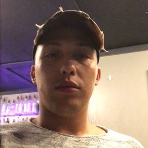 Meet your Posher, Alejandro